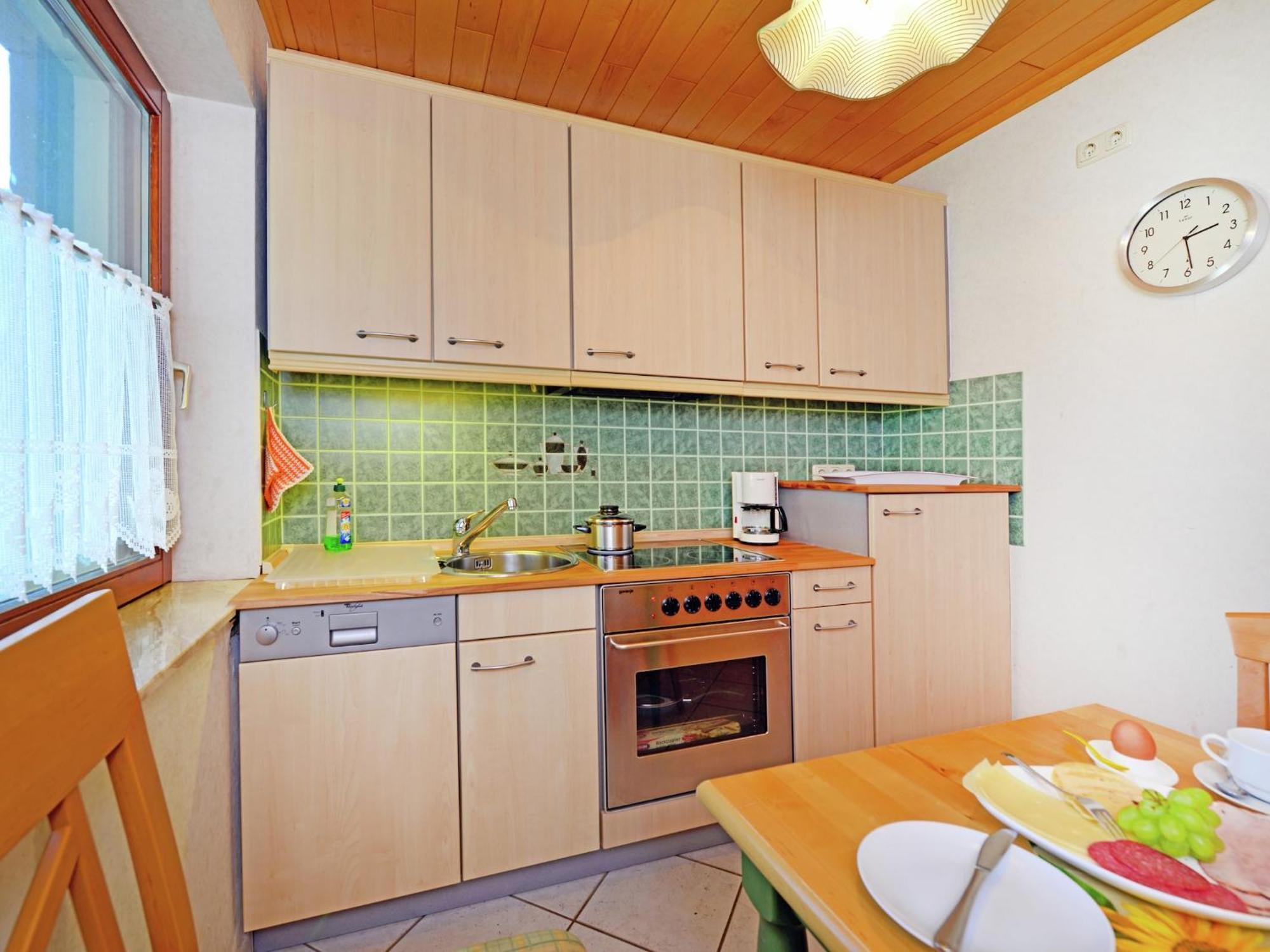 Quaint Apartment In Eimelrod Near Lake And Water Sports Willingen  Esterno foto
