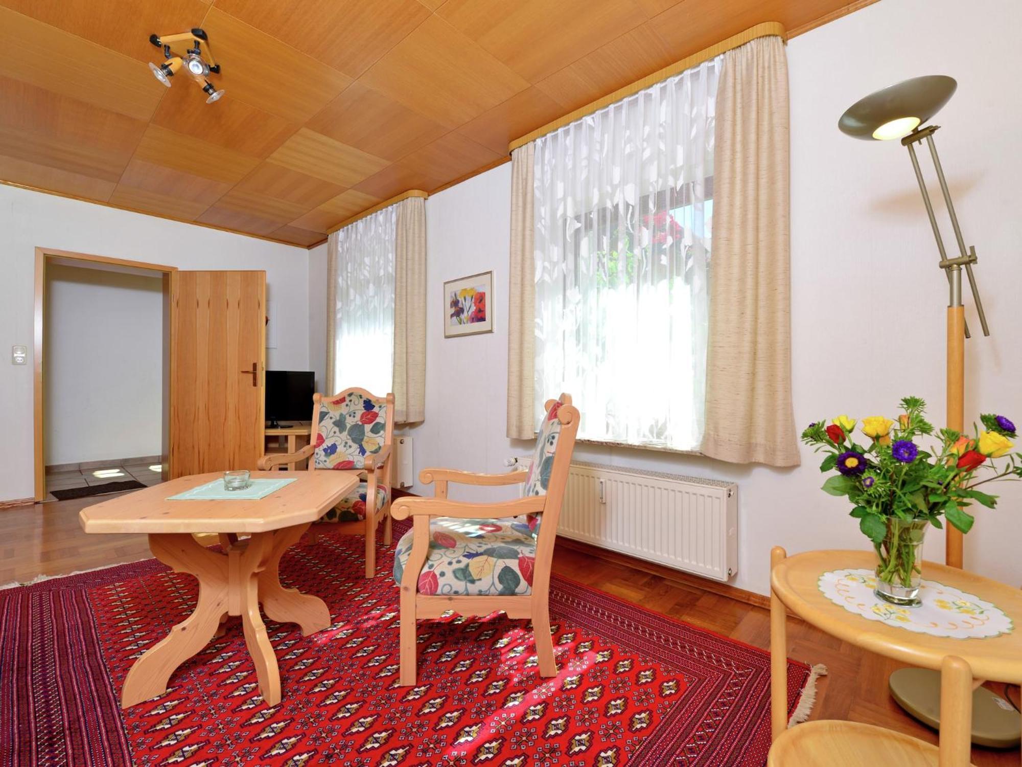Quaint Apartment In Eimelrod Near Lake And Water Sports Willingen  Esterno foto