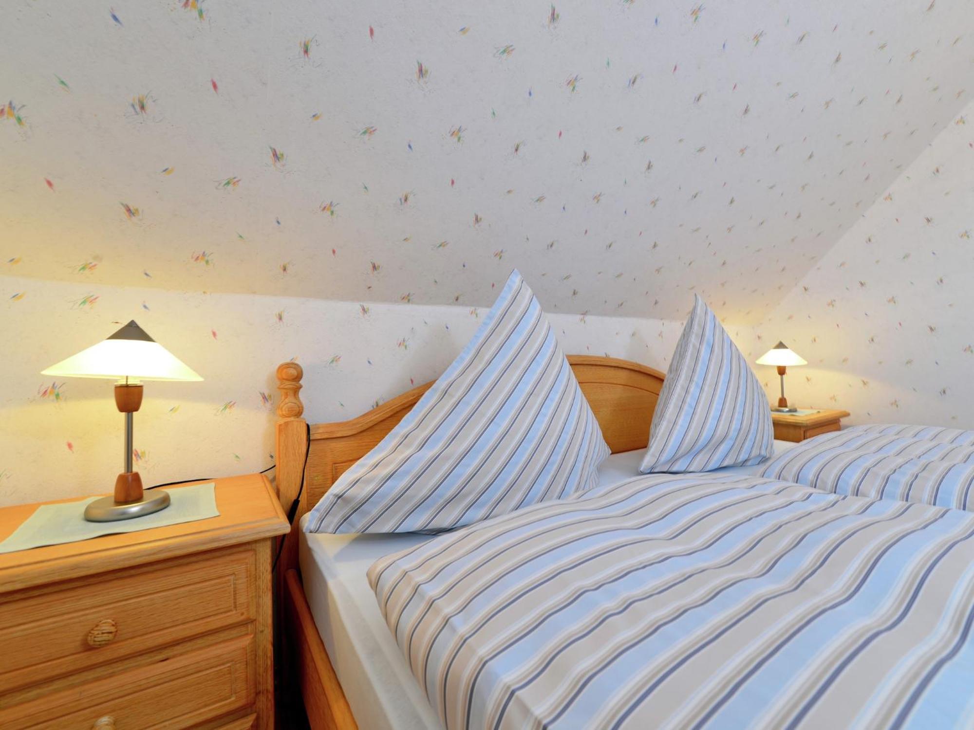 Quaint Apartment In Eimelrod Near Lake And Water Sports Willingen  Esterno foto